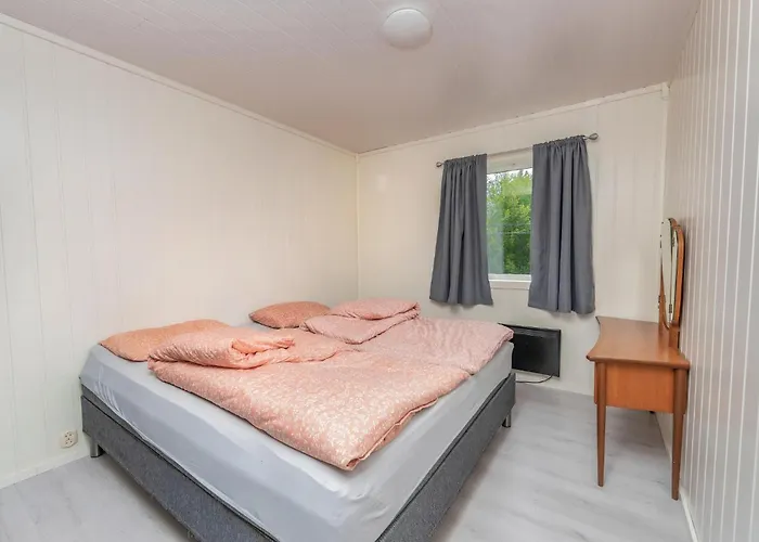 5 Bedroom Pet Friendly In * Vestnes